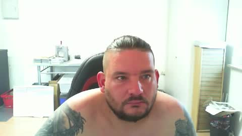 Snapshot of deinspielzeug87 chatting on 09/28/25, 09:03 deinspielzeug87 online show from 09/28/25, 09:03