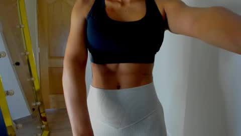 deisymadrid online show from 12/16/24, 08:37