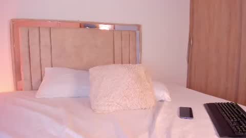 Ricarda online show from 06/18/26, 08:02