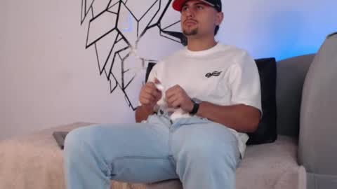  DEIVY  online show from 12/21/25, 01:29