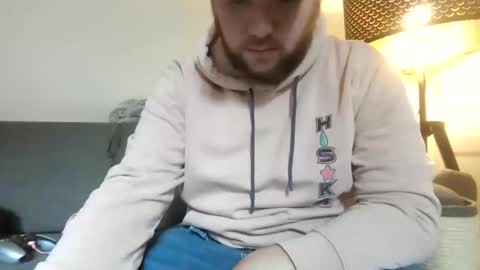 Snapshot of dekumate chatting on 09/17/25, 08:49 dekumate online show from 09/17/25, 08:49