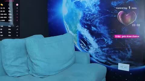 Delessandro online show from 10/22/25, 02:34