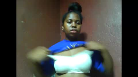 Snapshot of deliah712909 chatting on 12/28/24, 11:30 deliah712909 online show from 12/28/24, 11:30