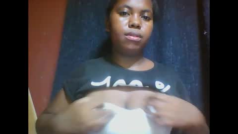 Snapshot of deliah712909 chatting on 02/10/25, 05:09 deliah712909 online show from 02/10/25, 05:09