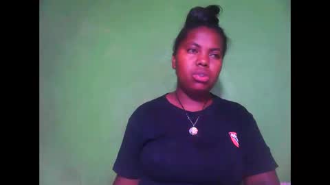 Snapshot of deliah712909 chatting on 09/20/25, 09:43 deliah712909 online show from 09/20/25, 09:43