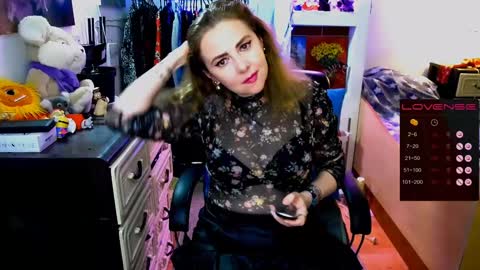 Snapshot of delicecat chatting on 02/02/25, 08:30 Delicacat online show from 02/02/25, 08:30