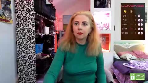 Snapshot of delicecat chatting on 09/17/25, 12:29 Delicacat online show from 09/17/25, 12:29