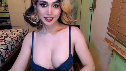 Snapshot of deliciosats chatting on 03/01/25, 06:13 Mercedes online show from 03/01/25, 06:13