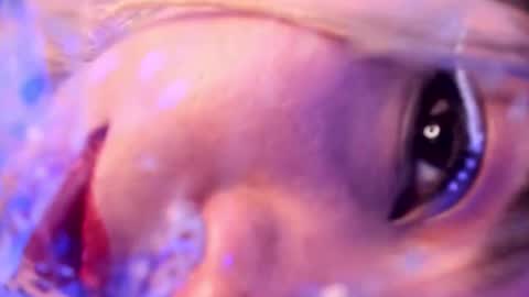 Snapshot of delilah_fix chatting on 09/10/25, 02:17 della online show from 09/10/25, 02:17