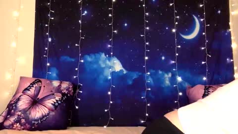 Snapshot of delilalove3412 chatting on 04/03/26, 11:47 DelilaLove3412 online show from 04/03/26, 11:47