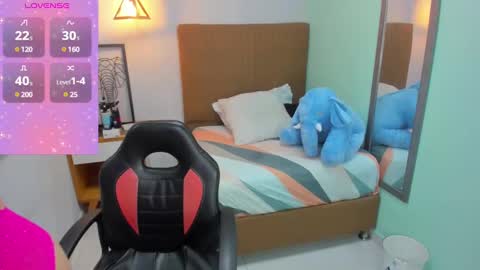 Snapshot of delilaquinn chatting on 01/11/25, 06:44 delilaquinn online show from 01/11/25, 06:44