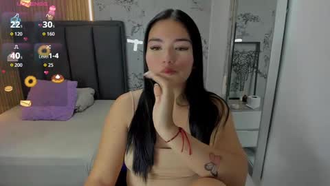 Snapshot of delilaquinn chatting on 10/01/25, 12:44 delilaquinn online show from 10/01/25, 12:44