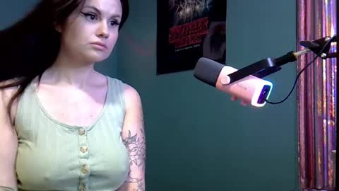 dellacrush_ online show from 02/24/25, 08:14