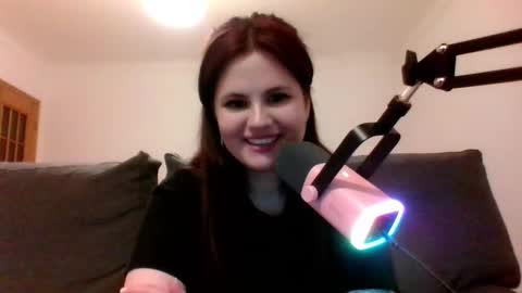 dellacrush_ online show from 03/02/25, 10:16