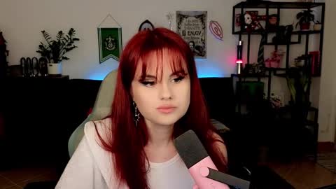 Snapshot of dellacrush_ chatting on 02/09/26, 06:56 dellacrush_ online show from 02/09/26, 06:56