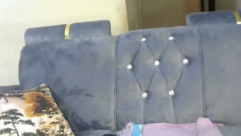 Ginger online show from 01/08/25, 02:14