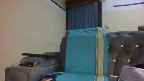 Ginger online show from 11/09/25, 02:04