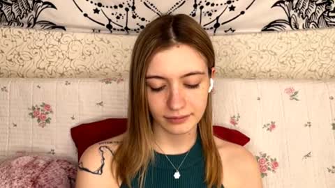 Snapshot of dellisifuentes chatting on 02/12/26, 12:33 Sia online show from 02/12/26, 12:33