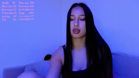 delly_love online show from 11/26/25, 08:43