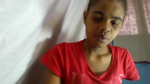 Snapshot of delphineee chatting on 03/10/26, 12:10 delphine online show from 03/10/26, 12:10