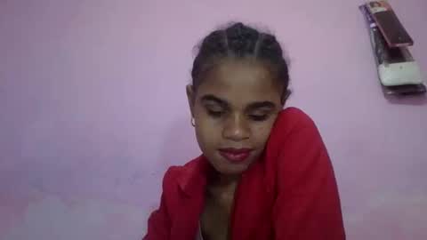 delphine online show from 05/11/26, 02:45