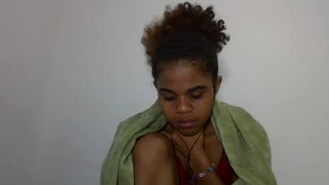 delphine online show from 06/14/26, 05:59