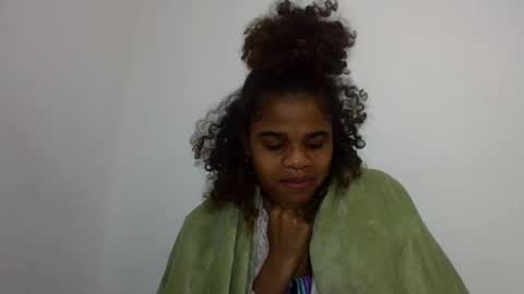 delphine online show from 06/19/26, 02:05