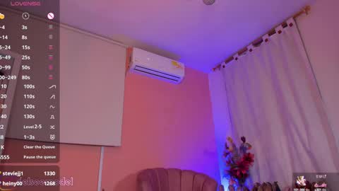 Snapshot of delsee_ chatting on 02/17/25, 08:47 Delsee online show from 02/17/25, 08:47