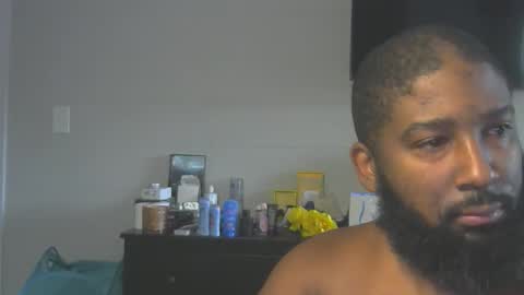 Snapshot of delta7012 chatting on 12/14/24, 03:04 delta7012 online show from 12/14/24, 03:04