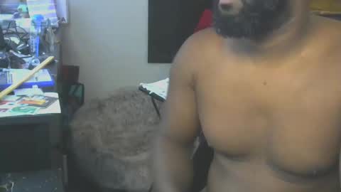 Snapshot of delta7012 chatting on 10/28/25, 02:20 delta7012 online show from 10/28/25, 02:20