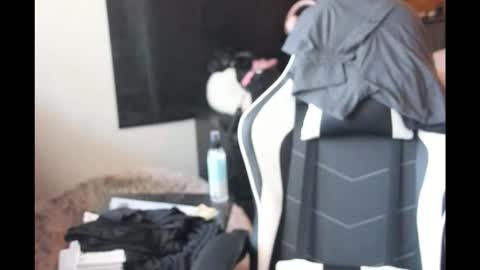 Snapshot of delta7012 chatting on 02/06/26, 04:21 delta7012 online show from 02/06/26, 04:21