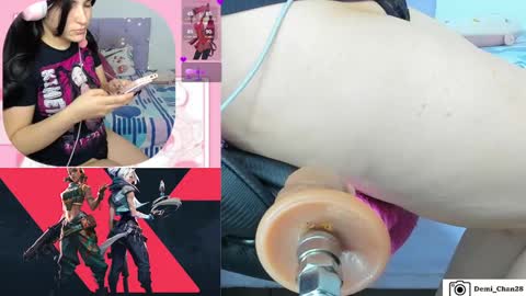 demiii online show from 11/19/25, 10:15