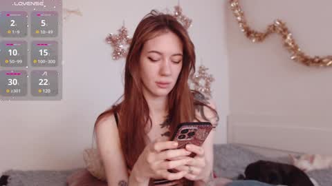 Snapshot of demiamour chatting on 12/15/24, 09:45 Demi. not your babybabebb and other shit online show from 12/15/24, 09:45