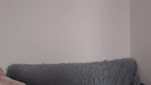 Snapshot of demiamour chatting on 10/10/25, 09:08 Demi. not your babybabebb and other shit online show from 10/10/25, 09:08