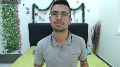 Snapshot of demian_val_4 chatting on 12/27/24, 08:07 demian_val_4 online show from 12/27/24, 08:07