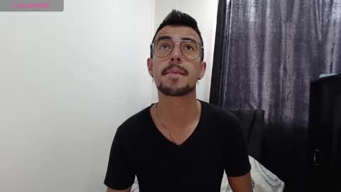 Snapshot of demian_val_4 chatting on 03/03/25, 12:58 demian_val_4 online show from 03/03/25, 12:58