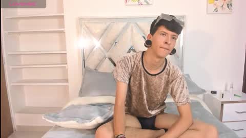 Demian and Salvatore online show from 09/24/25, 06:55