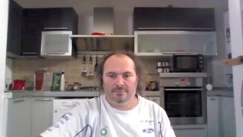 Snapshot of demon52 chatting on 01/06/25, 02:47 DEMON52 online show from 01/06/25, 02:47