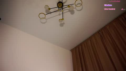 Dave19  online show from 12/27/24, 04:15