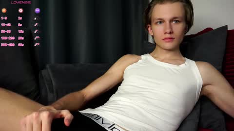 Dave19  online show from 03/03/25, 04:03