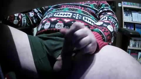 denday1983 online show from 12/22/24, 03:33