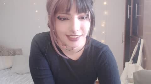 Denisse    schedule Monday to Friday 1300-1900 mexican time Saturday-maybe it could be a surprise IDEPENDENT MODEL online show from 06/25/26, 11:42