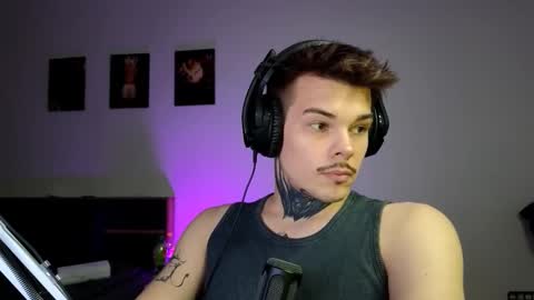 Denis online show from 11/12/25, 02:06