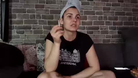 Denise and Brad online show from 05/06/26, 06:02