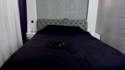 Snapshot of denizze1 chatting on 04/20/26, 11:24 DomDenizee online show from 04/20/26, 11:24