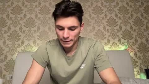 Snapshot of denlover chatting on 01/30/25, 04:34 Den online show from 01/30/25, 04:34