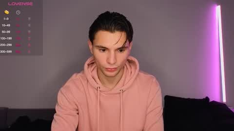 Snapshot of denlover chatting on 01/12/26, 07:13 Den online show from 01/12/26, 07:13