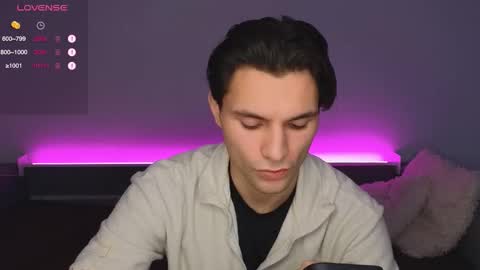 Snapshot of denlover chatting on 02/09/26, 11:03 Den online show from 02/09/26, 11:03