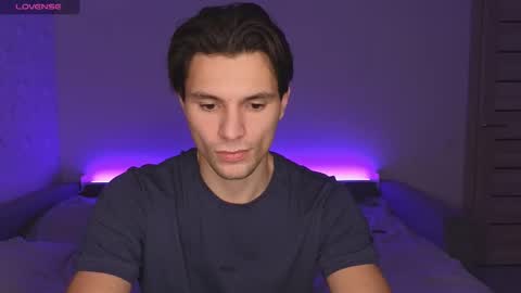 Snapshot of denlover chatting on 03/07/26, 10:40 Den online show from 03/07/26, 10:40