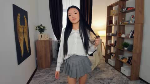 Mikky online show from 11/11/25, 07:52